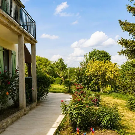 Ferienhaus Le Clos De Champillon 般舟山庄 *